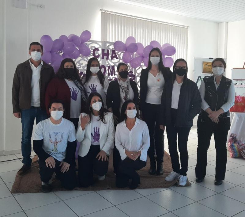 Vereador Halisson Galvan e Procuradoria da Mulher prestigiam abertura do I Chá com Mulheres